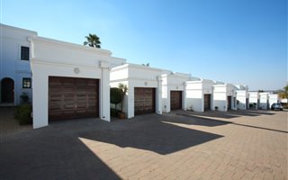 2 Bedroom Duplex in Fairland