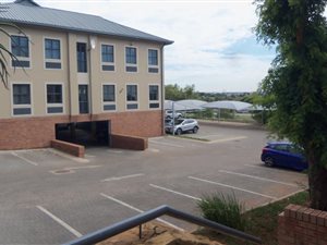 122 m² Industrial space in Meyersdal