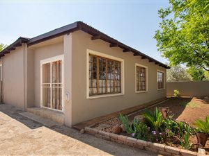 4 Bed House in Heidelberg Central