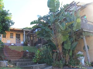 4 Bed House in Elysium