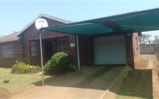 3 Bedroom Townhouse in Lincoln Meade