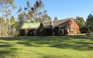 10 ha Farm in Harkerville