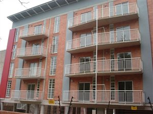 0.5 Bed Flat in Sunnyside
