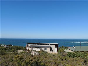 2584 m² Land available in Bettys Bay