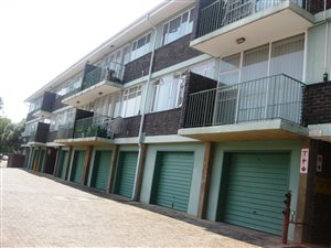 2 Bed Townhouse in La Montagne