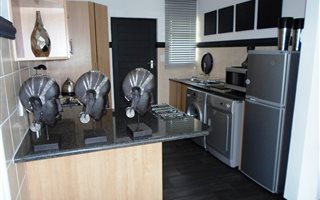 2 Bedroom Apartment in Montana Gardens