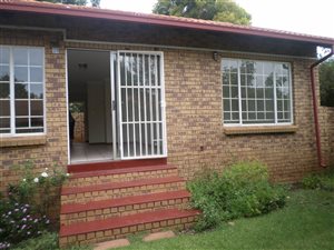 2 Bed Townhouse in Newlands