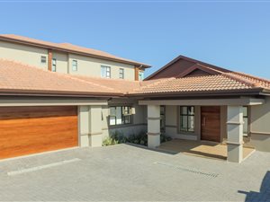 4 Bed House in Izinga Ridge