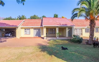 4 Bedroom House in Isandovale