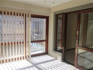3 Bed House in Hughes