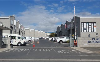 184 m² Industrial space in Brackenfell Industrial