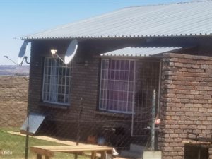 4.1 ha Farm in Hillside AH