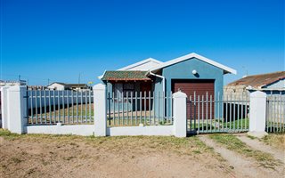 2 Bedroom House in Booysen Park