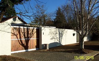 4 Bedroom House in Bayswater