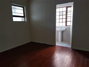 1 Bed Apartment in Port Elizabeth Central