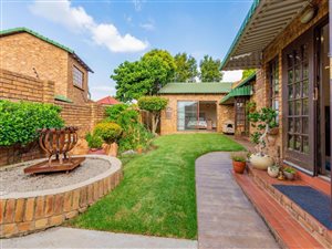 4 Bed House in Bergbron