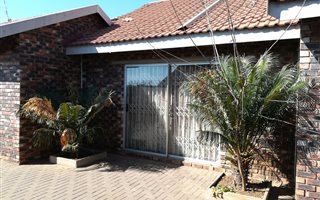 3 Bedroom House in Waldrift