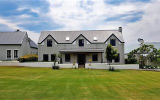 3 Bedroom House in Hilton