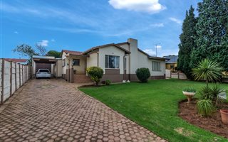 3 Bedroom House in Witpoortjie