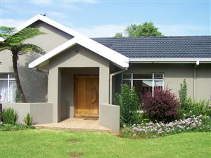 3 Bed House in Kanonkop