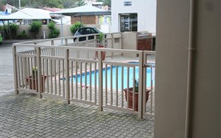 2 Bedroom Flat in Boland Park