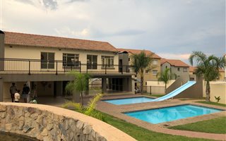 2 Bedroom House in Paramount Estate