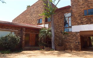 4 Bedroom House in Poortview