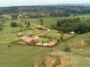 2 Bed House in Mnandi AH