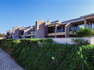 3 Bed Townhouse in La Mercy