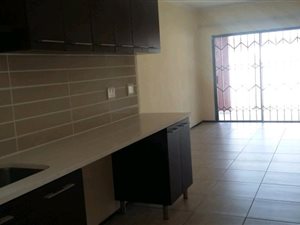 2 Bed Apartment in Noordwyk