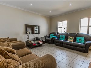 4 Bed House in Sonneveld