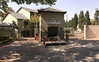1 Bedroom Apartment in Paulshof
