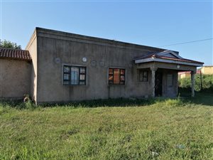 3 Bed House in Adams Mission