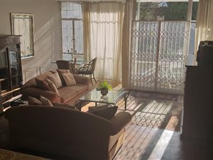 3 Bed Duplex in Senderwood