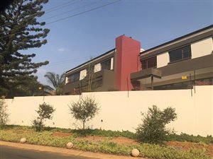 4 Bed Cluster in Menlo Park