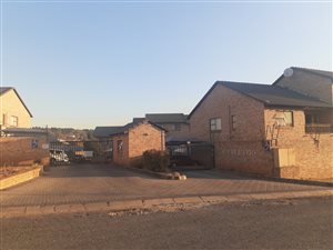 2 Bed Townhouse in Corlett Gardens