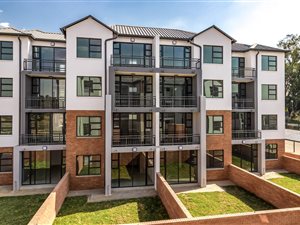 3 Bed Apartment in Shere