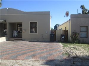 2 Bed House in Bardale Village