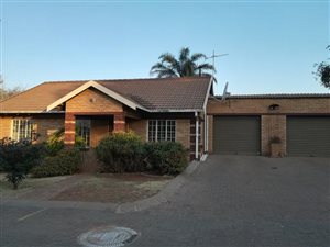2 Bed Townhouse in Clubview
