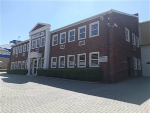900 m² Industrial space in Linbro Park