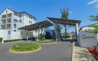 3 Bedroom Apartment in Petervale