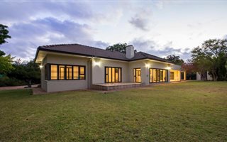 4 Bedroom House in Parel Vallei