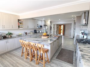 4118 m² Farm in Mooivallei Park