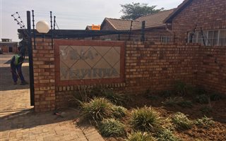 2 Bedroom Simplex in Kyalami