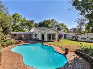 6 Bed House in Parkmore