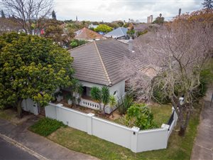 3 Bed House in Boston
