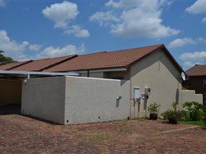 2 Bed Simplex in Illiondale
