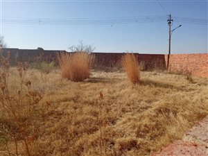 1530 m² Land available in Adamayview