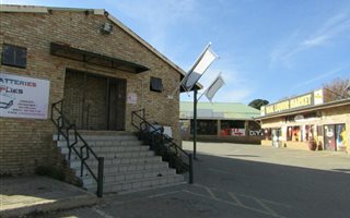 1800 m² Retail Space in Deneysville