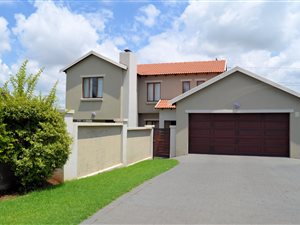 3 Bed House in Midstream Estate